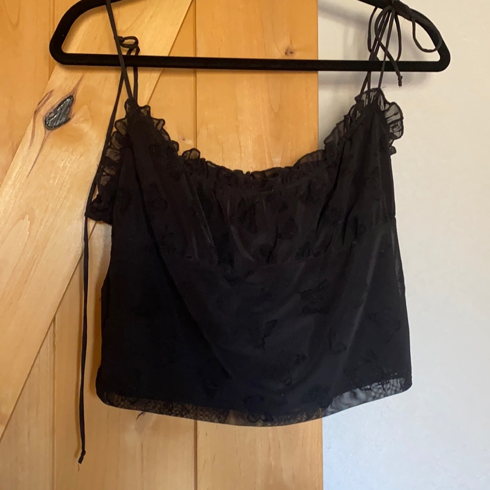 Motel uo black butterfly crop